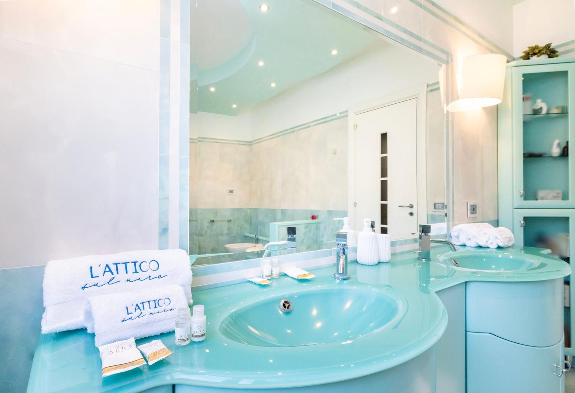 L'Attico Sul Mare - Exclusive Penthouse, Vieste Exterior photo