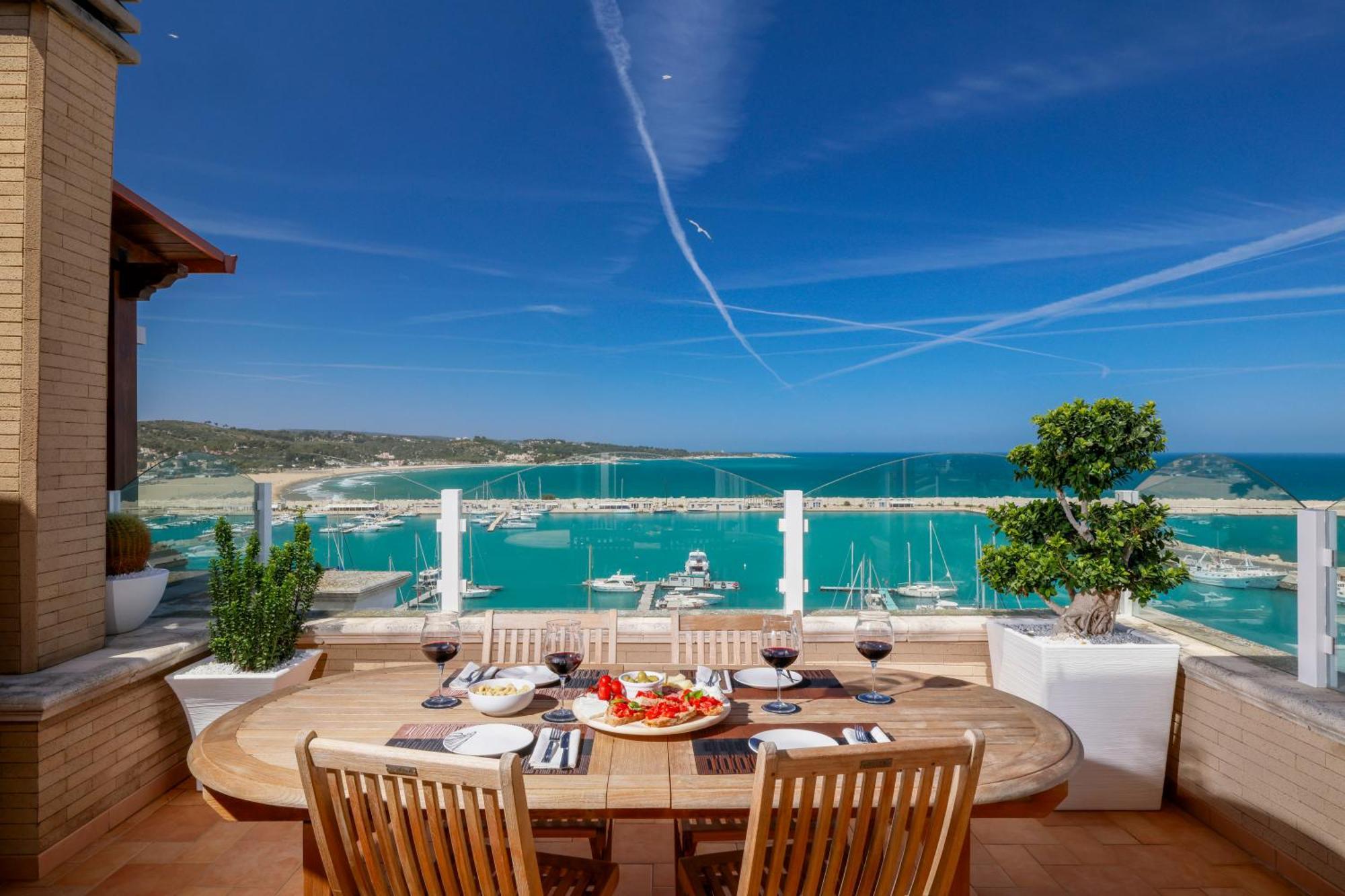 L'Attico Sul Mare - Exclusive Penthouse, Vieste Room photo